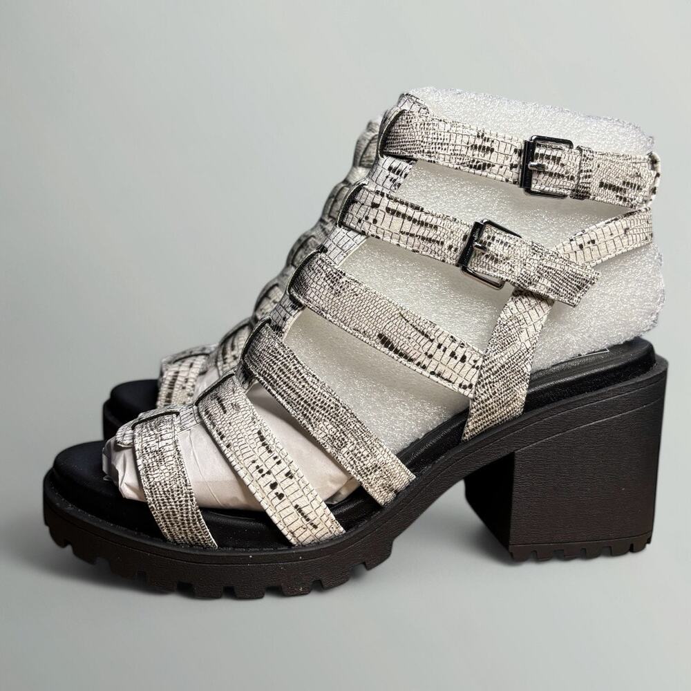 Dirty Laundry Fun Stuff Gladiator Heeled Sandal in White - Picture 5 of 8